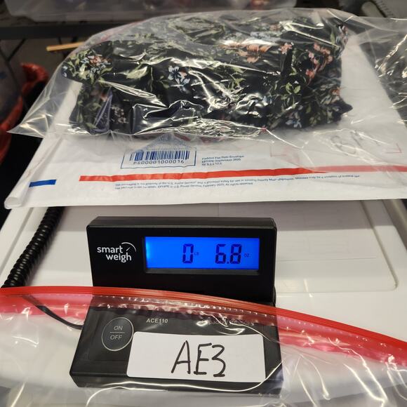 BAILEY & CHLOE Wrap Blouse Top Womens M Black Green Floral LS Cottagecore Boho - Picture 11 of 11